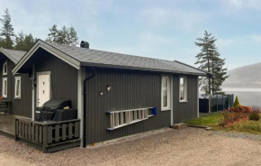 Stunning Home In Treungen With Lake View